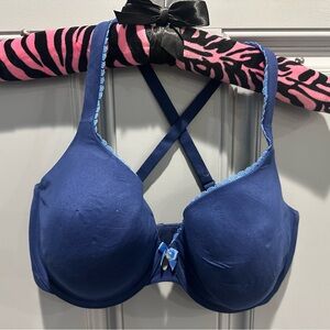 Victorias Secret* Body by Victoria* Lined Perfect Coverage size 34DDD